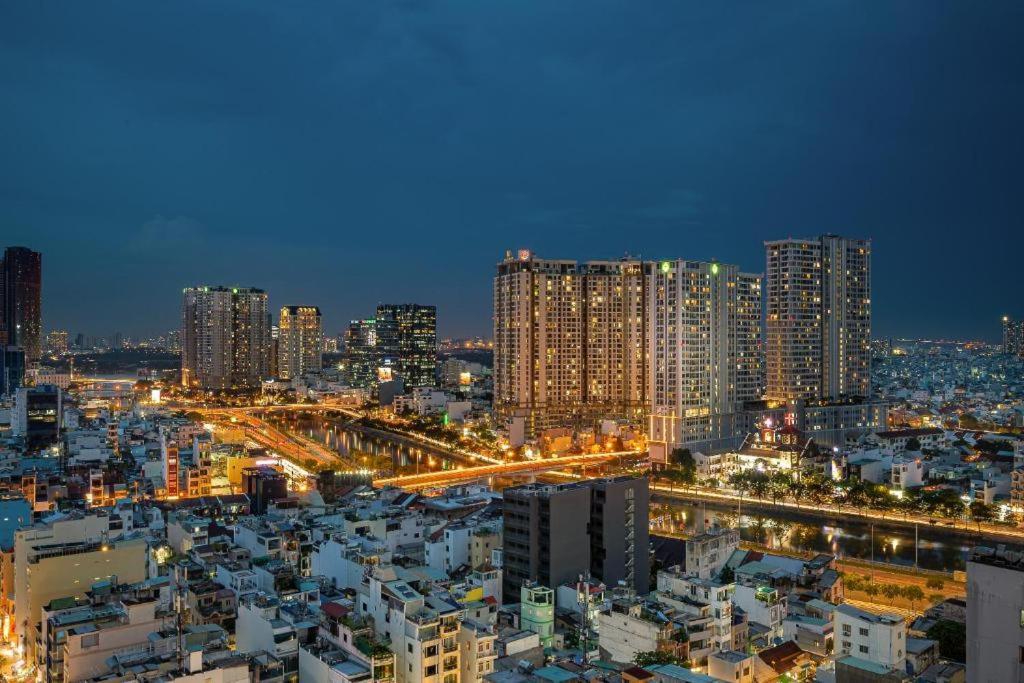 Destiny Apartment - The Center - District 1 Ho Chi Minh City Exterior photo